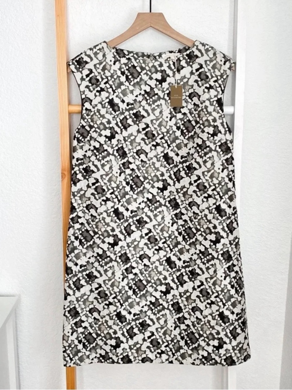 Ann Mashburn Suri Jacquard Dress Green White Multi Abstract NWT Size Small $398 - Picture 1 of 6
